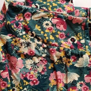 Tc (tall & curvy) lularoe leggings